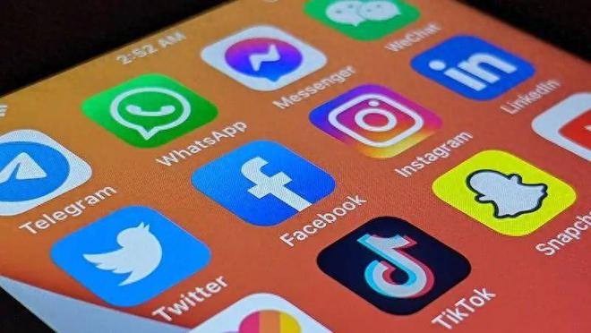 whatsapp聊天背景_whatsapp如何聊天_whatsapp聊天壁纸
